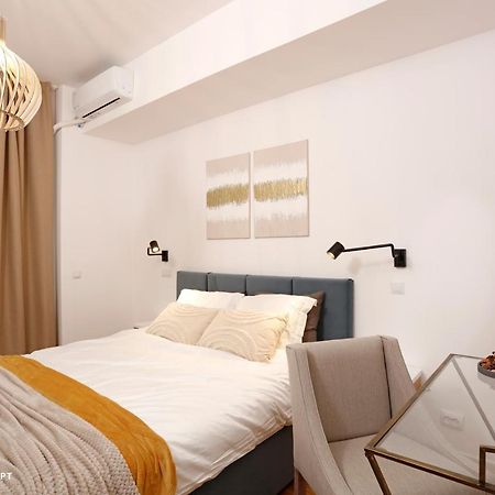 Old Fancy 2Br Pipera Apartment Voluntari Esterno foto